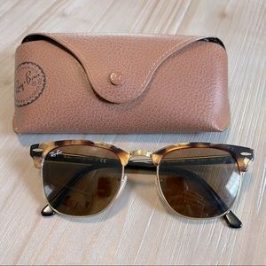 RayBans Tortoiseshell Wayfarer Sunglasses